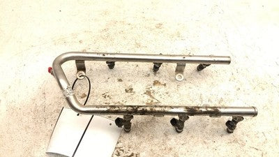 2005-2010 Chrysler 300 Complete Fuel Rail With Injectors Set Loaded Oem 3.5L