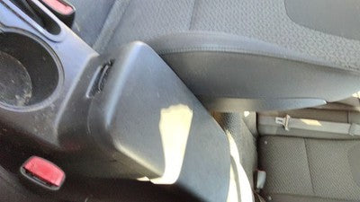 2006-2010 Pontiac G6 Center Console Lid Only Oem Arm Rest Fold Down Black 19B