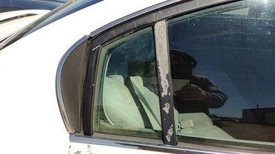 02-06 Altima Passenger Right Rear Vent Window Back Door Glass With Frame Oem