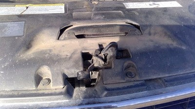 2000 2001 2002 Chevy Tahoe Hood Latch Assembly With Bracket Oem