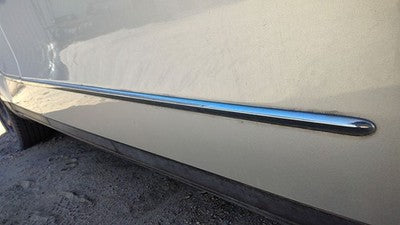 06-10 Passat Passenger Right Front Moulding From Door Trim 8E8e Reflex Silver