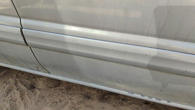 97-05 Venture Passenger Right Front Moulding From Door Oem Trim Strip Silver 17U