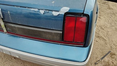 89-91 Cutlass Calais Complete Tail Light Assembly Set 3 Piece Left Right Center