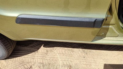 2010-2013 Kia Soul Passenger Right Rear Moulding From Door Oem Back Trim Strip