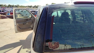 1999 S10 Blazer Driver Left Rear Moulding On Quarter Panel Oem