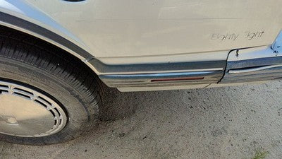 1990 Olds 88 Driver Left Rear Moulding On Quarter Panel Oem