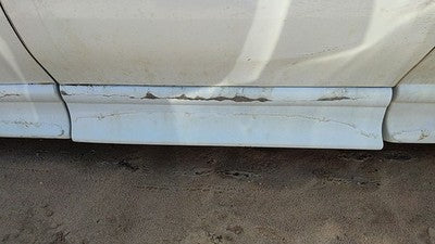 2007 Chevy Uplander Driver Left Rear Lower Moulding From Door Oem Back White 50U