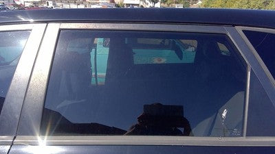 2011-2015 Kia Sorento Driver Left Rear Side Window Door Glass Oem Back