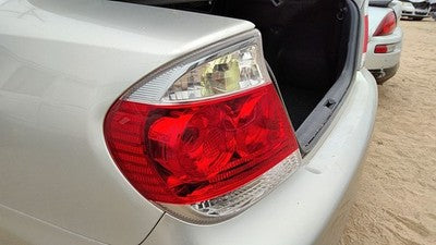 2005-2006 Toyota Camry Driver Left Tail Light Brake Lamp Oem Rear 8156006220