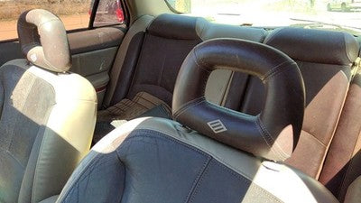 2003-2004 Buick Regal Pair Of Front Headrests Oem Left Right Set Seat 88898988