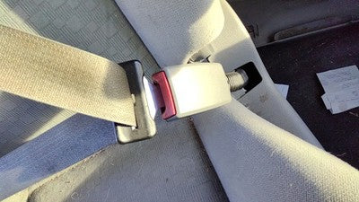 2005-2007 Ford Freestar Passenger Right Front Seat Belt Buckle Receiver Oem Gray