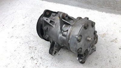 2002-2005 Jeep Liberty Ac Compressor Air Conditioner Pump Assembly Oem 3.7L