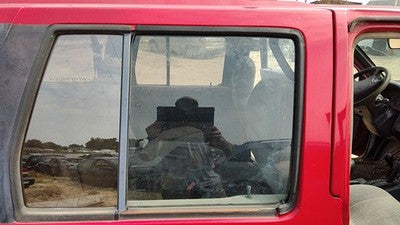 1990-1995 Nissan Pathfinder Passenger Right Rear Side Window Door Glass Oem Back