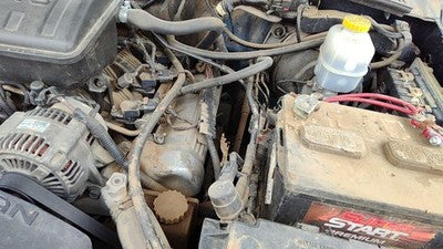 2002-2012 Jeep Liberty Driver Left Valve Cover Oem 3.7L 53021937Ac
