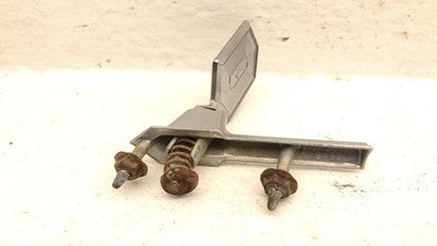 1975 Olds Cutlass Hood Emblem Badge Ornament Oem