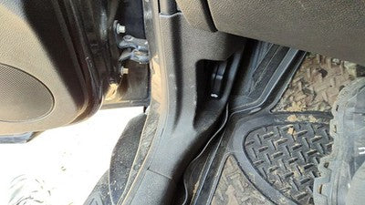 2007 Chevy Hhr Driver Left Lower Kick Trim Panel Oem Black 19B