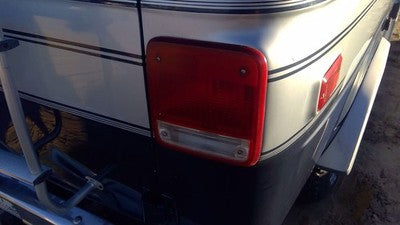 1989 Chevy G20 Van Passenger Right Tail Light Brake Lamp Oem Rear 05977496