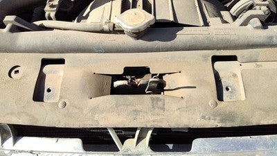 93-95 Nissan Pathfinder Nissan Pathfinder Hood Latch Assembly With Bracket Oem