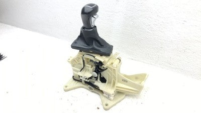 16 Hyundai Tucson Floor Shifter Lever Assembly Shift Unit Automatic Transmission