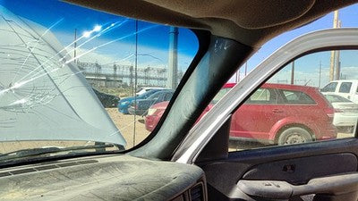 02 Silverado 2500 Hd Passenger Right A Pillar Trim Windshield Post Graphite 12D
