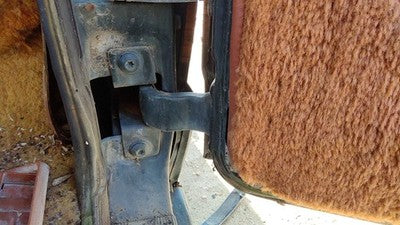 1984-1991 Jeep Grand Wagoneer Passenger Right Upper Lower Door Hinge Pair Set