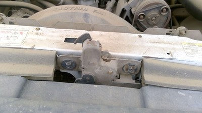 1992-1997 Ford F450 Hood Latch Assembly With Bracket Oem F4tz16138b
