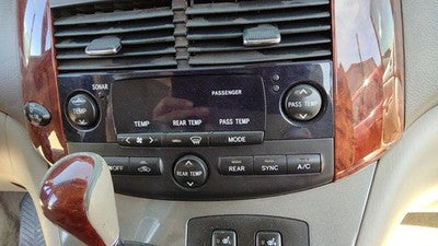 04-05 Toyota Sienna Temperature Control Module In Dash Heater Ac Head Unit Oem