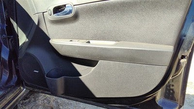 11 12 Chevy Malibu Passenger Right Front Door Trim Panel With Switches 192 Ebony