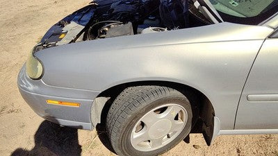 1997-2005 Chevy Malibu Driver Left Front Fender Oem 17u Silvermist Hail 22602679