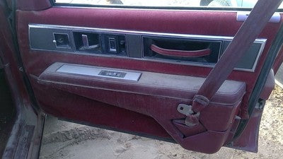 1990 Olds Eighty Eight Passenger Right Front Inside Door Trim Panel Only Oem Red