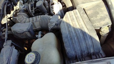 2001-2003 Ford Explorer Complete Air Intake Cleaner Filter Box Housing With Tube