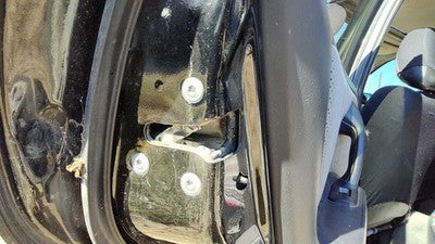 1999-2002 Infiniti G20 Driver Left Rear Door Latch With Rods/cables Oem Back