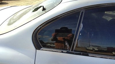 00-04 Bonneville Passenger Right Rear Vent Window Back Door Glass With Frame