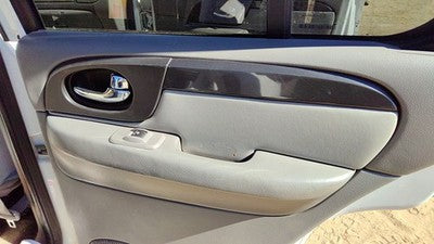 06-09 Gmc Envoy Passenger Right Rear Door Trim Panel With Switches Back Gray 28H