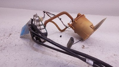 1997-1998 Ford Winstar Fuel Pump Assembly With Sending Unit F78z9h307bb