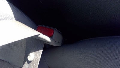 11-13 Sorento Passenger Right Front Seat Belt Buckle Female Receiver Black Eb