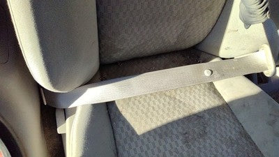 2006-2010 Chevy Cobalt Passenger Right Front Seat Belt Buckle Receiver 14C Gray