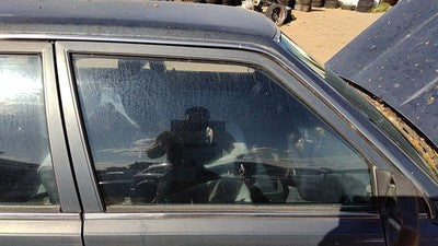 1983-86 Toyota Camry Passenger Right Front Side Window Door Glass Oem 6811132030