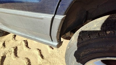 2004 Jeep Grand Cherokee Driver Left Rear Moulding On Quarter Panel Oem