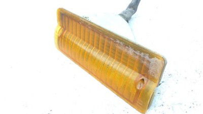 1984-1991 Jeep Grand Wagoneer Passenger Right Front Turn Signal Light Lamp Oem
