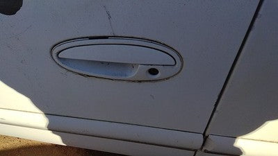 1997-2005 Buick Century Driver Left Front Outside Door Handle Oem White 10439372