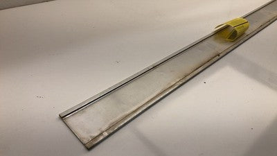 73-80 Chevy Truck Pickup Cab Middle Rear Belt Trim Molding Squarebody Dings