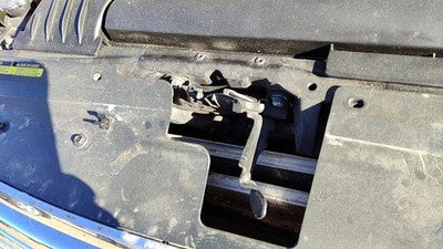 2007-2009 Nissan Altima Hood Latch Assembly With Bracket Oem 62500Ja000