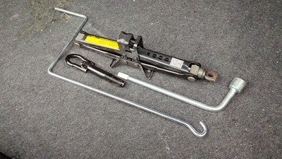 2005-2011 Toyota Camry Jack Tool Kit Set Assembly Spare Oem 9111Aa010