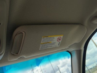 2000-2003 Chevy Suburban Passenger Right Sun Visor Oem Tan 52I 15750537