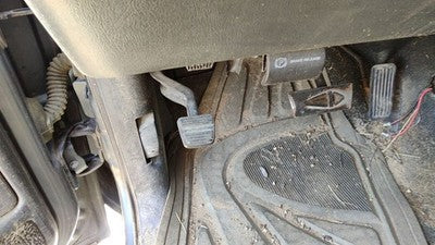 Gmc Sierra 2500 Parking Brake Pedal Assembly Oem Complete Emergency Unit