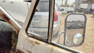 71-77 Van B200 Passenger Right Front Vent Window Small Door Glass With Frame Oem