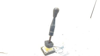 2000 Chevy S10 Pickup Floor Shifter Lever Assembly 5 Speel Manual Transmission
