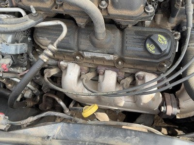 2004-2010 Chrysler Town & Country Driver Left Valve Cover Oem 3.8L 4648980Ab