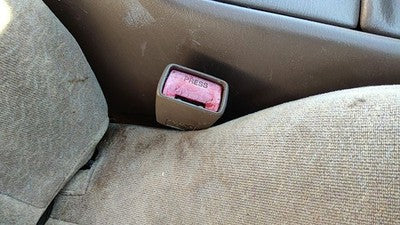 1998 Toyota Camry Passenger Right Front Seat Belt Buckle Receiver Oem Tan